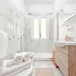 Elegant House - Centro - 400mt Dal Mare Apartment Ventimiglia