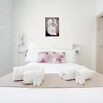 Elegant House - Centro - 400mt Dal Mare Apartment Ventimiglia