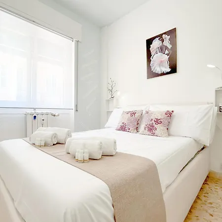 Апартаменты Elegant House - Centro - 400mt Dal Mare Вентимилья