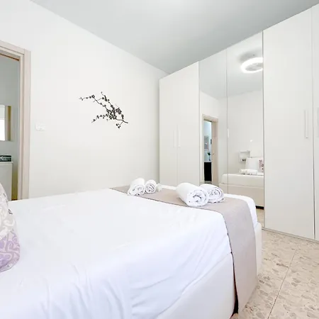 Elegant House - Centro - 400mt Dal Mare